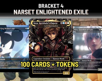 Może przedstawiać: Trzy karty kolekcjonerskie zatytułowane King Mickey's Aid, Sora, Keyblade's Chosen oraz Riku, Guardian of Light. Środkowa karta przedstawia postać siedzącą na tronie. Tekst na górze brzmi BRACKET 4 NARSET ENLIGHTENED EXILE oraz 100 CARDS + TOKENS.