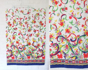 31" x 45" - 1960's Ribbon and Floral Woven Border Fabric