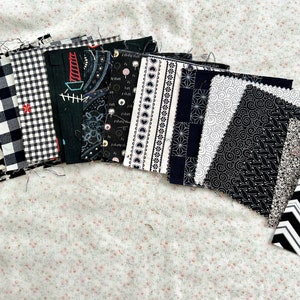 1990's 5 Black and White Accents Quilting Squares 36 pieces image 1