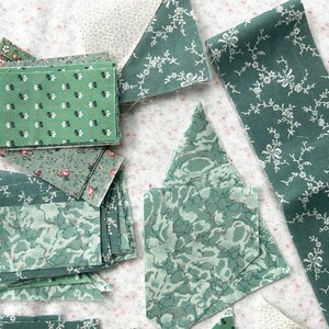 Vintage Super Scrap Fabric Bundle Quilting Accents and Florals image 7