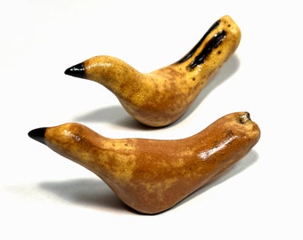 2 Little Birdies in Burnt Umber & Gloss Black - Cone 5 Stoneware Ceramic Bird Art Sculptures, Hummingbird sized.