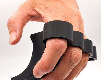 Bear Claws (mature)