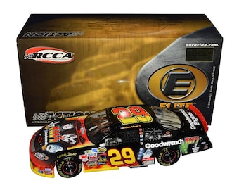 Autographed 2004 Kevin Harvick #29 Chevy Rock & Roll 400 - KISS Autographed 2004 Kevin Harvick #29 Chevy Rock & Roll 400 - KISS