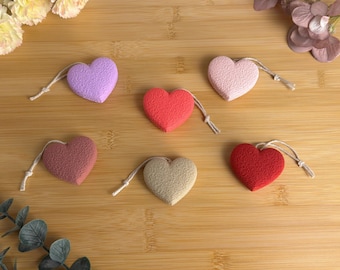 Conjunto de 4 enfeites de coração para o Dia dos Namorados – Decoração romântica para pendurar em casa e para presentear.