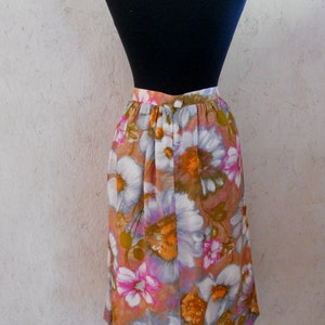 SALE Vintage High Waist Skirt, 1980s Gathered Skirt, Floral Skirt, Summer Watercolor Print Waist 26-27 imagem 4