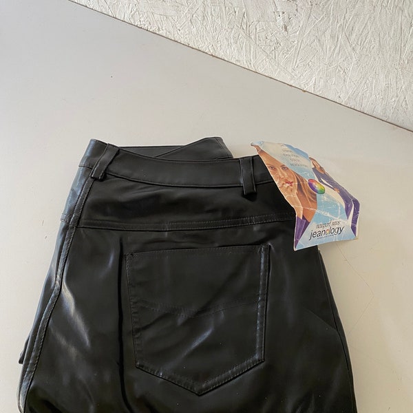 90s 00s NWT Black Faux Leather Pants Vegan Straight Leg 5 Pocket Pleather Trousers Newport News Jeanology Waist 34 34x31