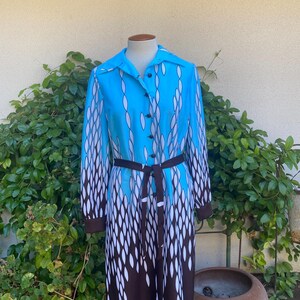 70s Geometric Print Shirt Dress Button Up Collared Belted Dress Long Sleeve Size M-L