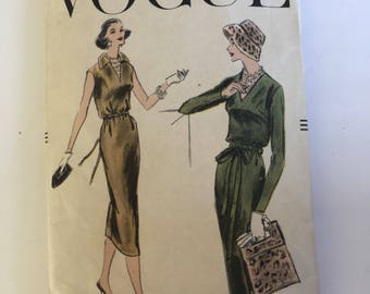 Vintage 50s Vogue Dress Pattern #8980 Sleeveless, Short or Long Sleeve Drawstring Dress Size 12