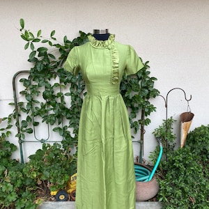 60s 70s Emma Domb Maxi Dress Avocado Green Cummerbund High Waisted Ruffle Full Length Party Dress Size XXS