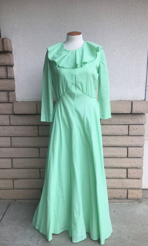 Vintage 60s 70s Prairie Farm Girl Dress Green Ging