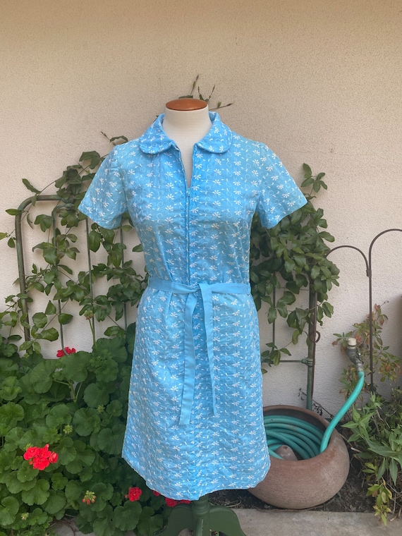 60s Zip Front Day Dress Blue White Embroidered Fl… - image 1