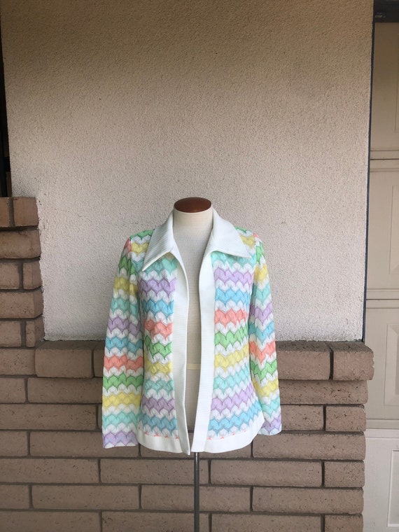 Vintage 60s 70s Pastel Rainbow Light Weight Jacket