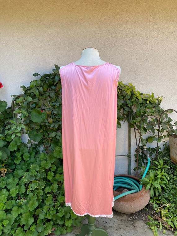 Vintage Pink Embroidered Nightgown Sleeveless Lac… - image 4