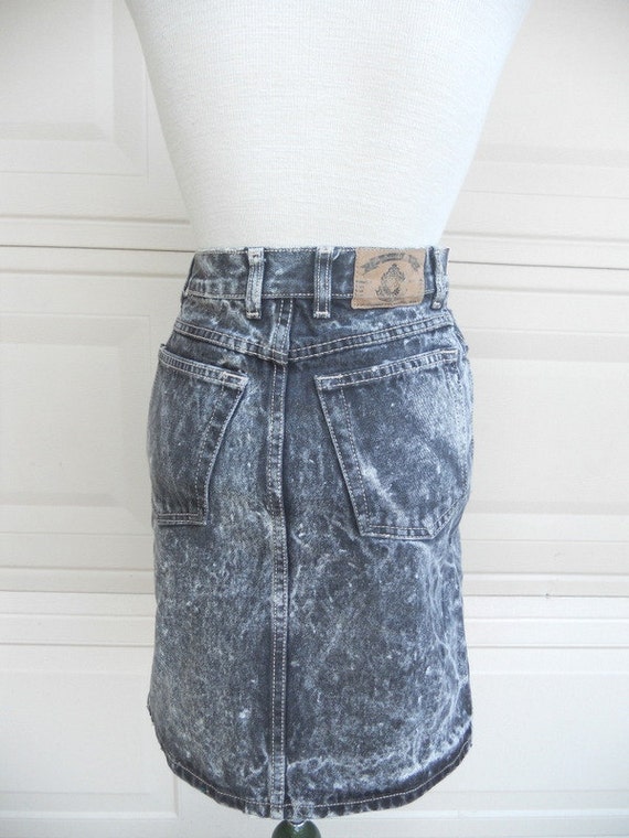 80s Acid Wash Black Denim Mini Skirt SERGIO VALEN… - image 4