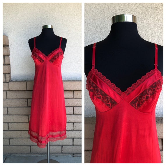 red lace slip