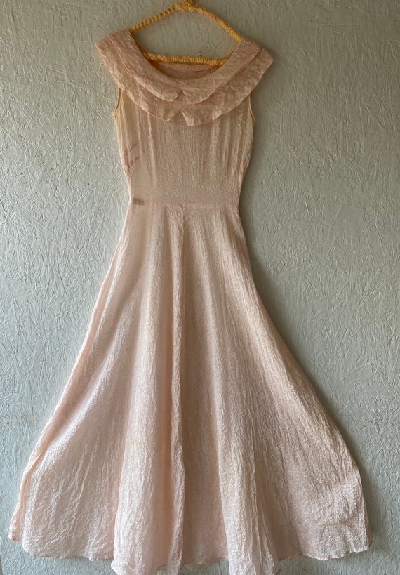 Vintage 40s Blush Pink Floral Full Length Dress B… - image 2