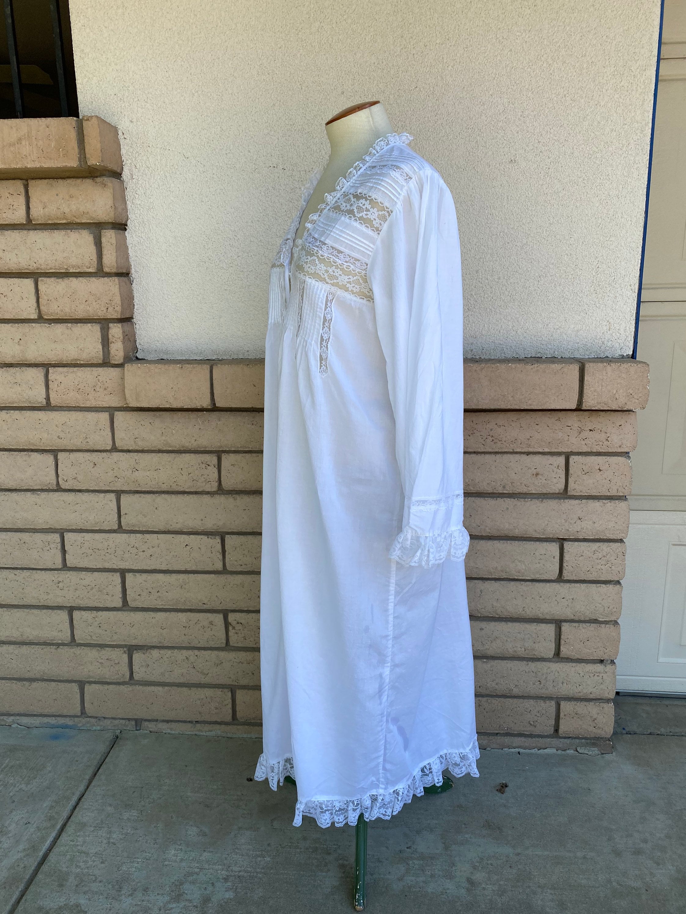 white night shirt dress