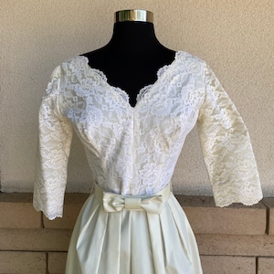 Vintage 60s Taffeta Lace Wedding Dress High Waisted Wedding Gown Three Quarter Sleeves Size XS Waist 23-24