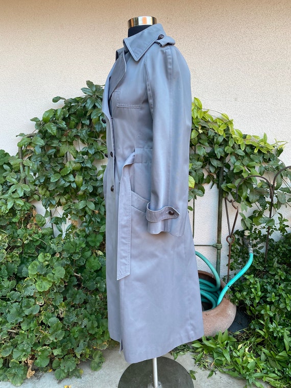 70s Gray Belted Trench Coat by Junior Gallery Zip… - image 4