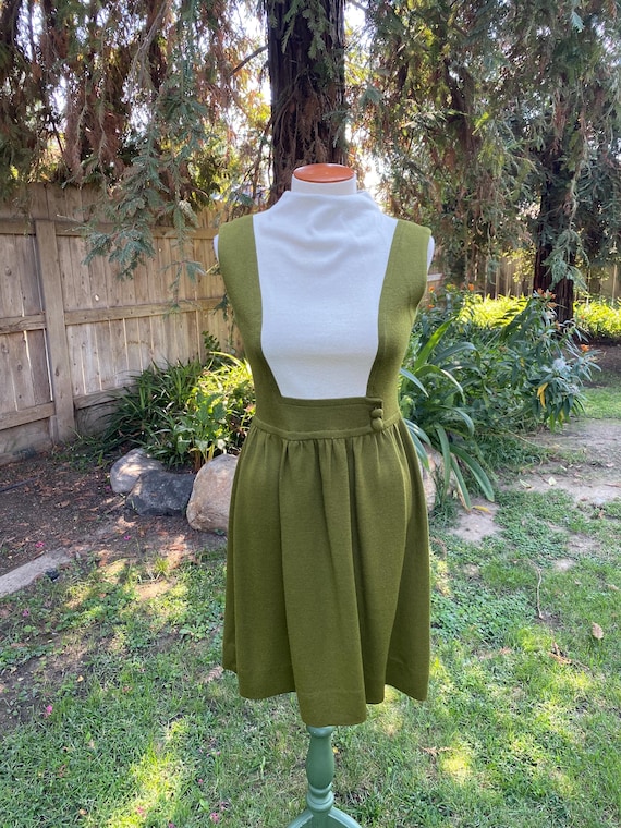 vintage olive green dress Vintage Olive Green Sweetheart Green corset prom dress with Crystal Button and Pleated Taffeta Satin