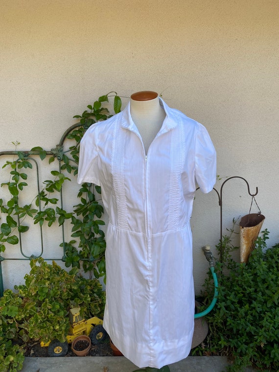 Vintage 80s Nurse Costume Dress White Puff Sleeve 