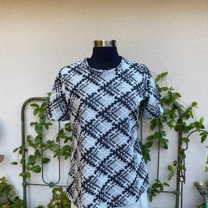 Vintage 70s Maternity Shirt Black White Abstract Plaid Smock Top Short Sleeve Crew Neck Size Small