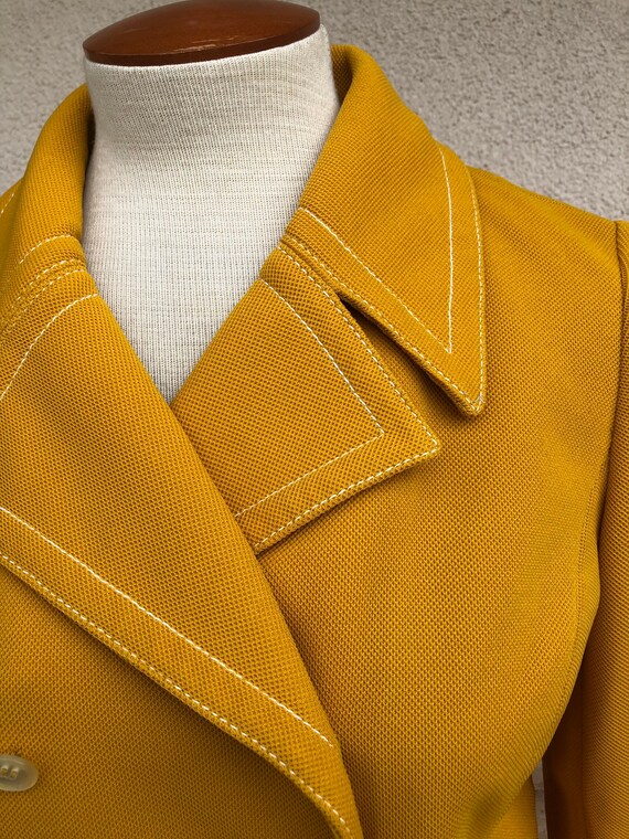 Vintage 60s Mustard Mod Skirt Suit Butte Knit Dou… - image 3