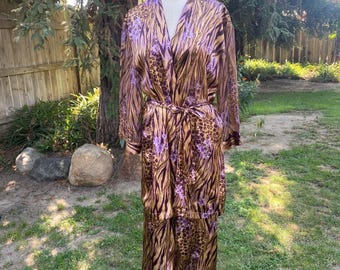 Vintage 90s Animal Print Lavender Floral Robe & Lingerie Pants by Maidenform Size Large to Extra Large