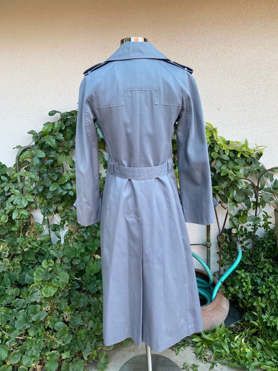 70s Gray Belted Trench Coat by Junior Gallery Zip… - image 5