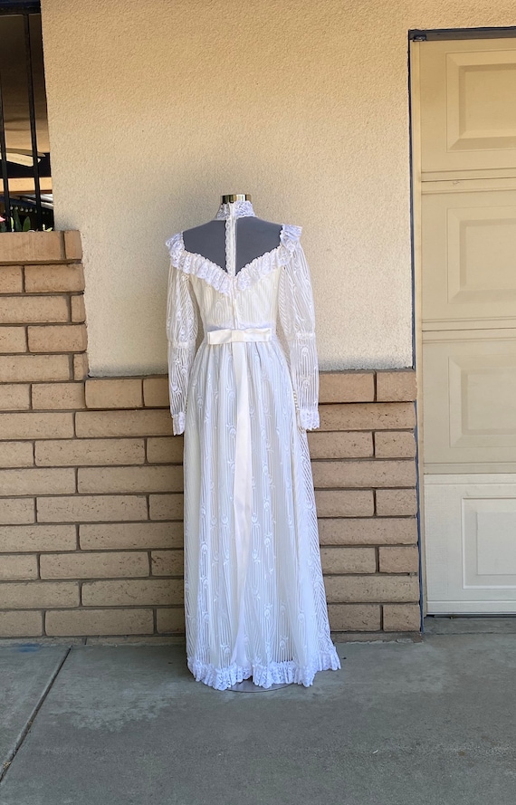 Vintage 70s Gunne Sax Style Wedding Dress with Le… - image 7