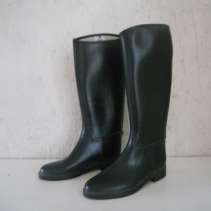 Vintage Women's Black Rubber Riding Boots . Equestrian Boots . Wellies Tiny Fit Size 34 US 4-5 image 1