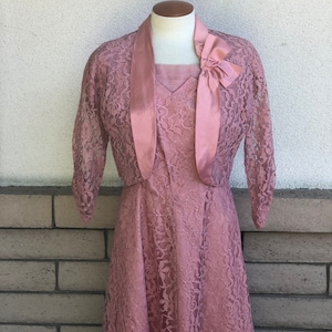 Vintage 40s 50s Mauve Pink Lace Dress and Bolero Jacket High Waist Party Dress Side Zip Trulie Young Size Medium Waist 29 Small