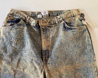 【YOURNUS】Aston Washing Bermuda Denim ASOS DESIGN denim bermuda shorts in clean blue | ASOS