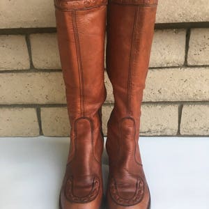 Vintage 70s Rust Woven Leather Knee High Boots Made in Uruguay Size 7 1/2 B image 2