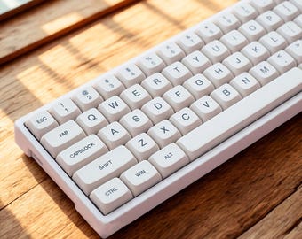 Cute White Ceramic Keycap Set, XDA Profile Valorant Keycap PBT Material Retro Wasd Keycap Set for Mechanical Keyboard Caps | Artisan Keycap