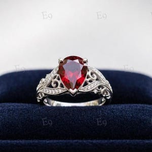 1930-tals vintage röd rubin päronslipad förlovningsvigselring i 925 sterlingsilver / Vintage förlovningsring / Vigselring / Ringar / Gåvor