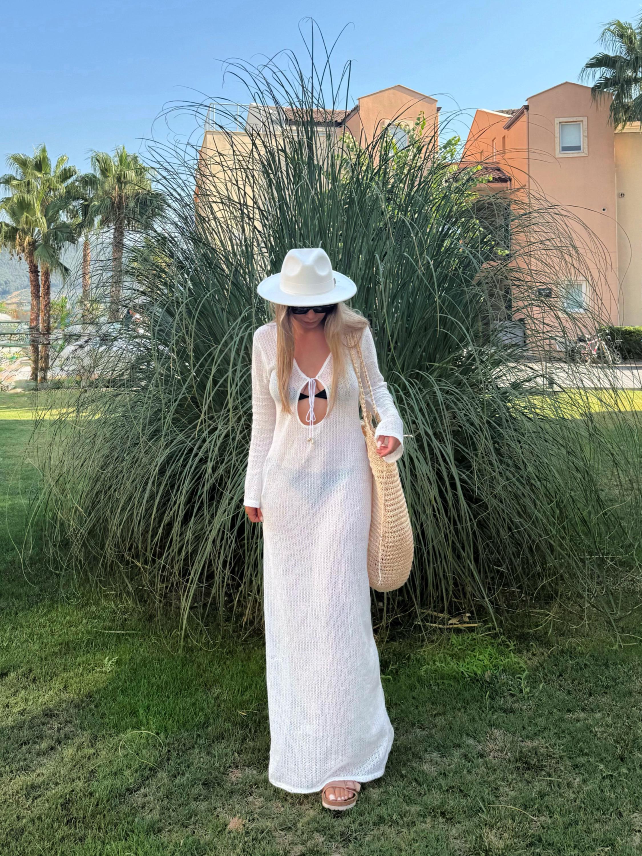 white knit beach dress July White Knit Mini Dress - US 8