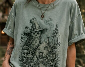 Camiseta Forestcore, Camiseta de Búho Brujo, Camiseta Bosque Encantado, Camiseta Bruja del Bosque, Camiseta Estética del Bosque, Camiseta de Búho Caprichoso