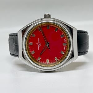 Vintage Ulysse Nardin 17 Jewels Manual Winding Swiss Made Men's Wristwatch Red Dial image 6