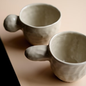 Handcrafted WabiSabi Ceramic Mug – Japanese Pottery by Sawa Isshiki