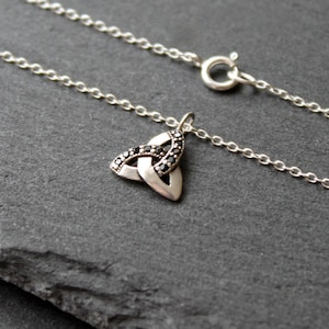 Non tarnish sterling silver celtic triangle necklace. Celtic triquetra pendant. Black spinel gemstone. Celtic knot triangle necklace.