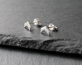 Sterling silver chevron stud earrings. Geometric studs. Minimalist jewellery. Silver arrow studs. Tiny earrings. Small chevron earrings.