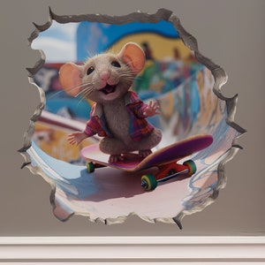Puede incluir: Un ratón de dibujos animados con una camisa a cuadros está haciendo skateboard a través de un agujero en una pared. El ratón está sonriendo y tiene una expresión feliz en su rostro. La tabla de skate es morada y tiene ruedas rojas.