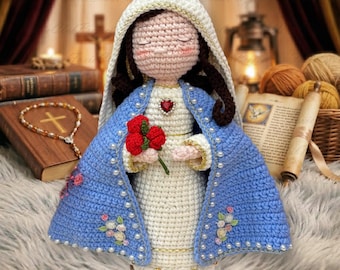 Jungfrau Maria Handmade häkeln, Mutter Maria Amigurumi, Häkelpuppe religiös, Taufe Wohnkultur, für Mama Oma Gebetsecke