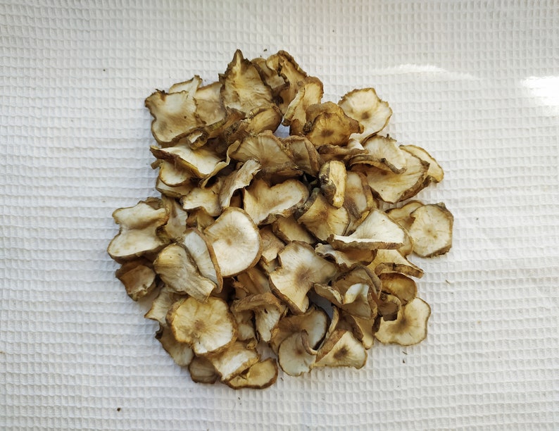Dried Jerusalem Artichoke flakes 50, 100 g. Sunchoke, sunroots, topinambur, earth apple chips. Organic, home grown. Helianthus tuberosus image 6