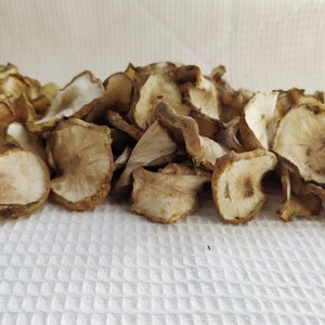 Dried Jerusalem Artichoke flakes 50, 100 g. Sunchoke, sunroots, topinambur, earth apple chips. Organic, home grown. Helianthus tuberosus image 4