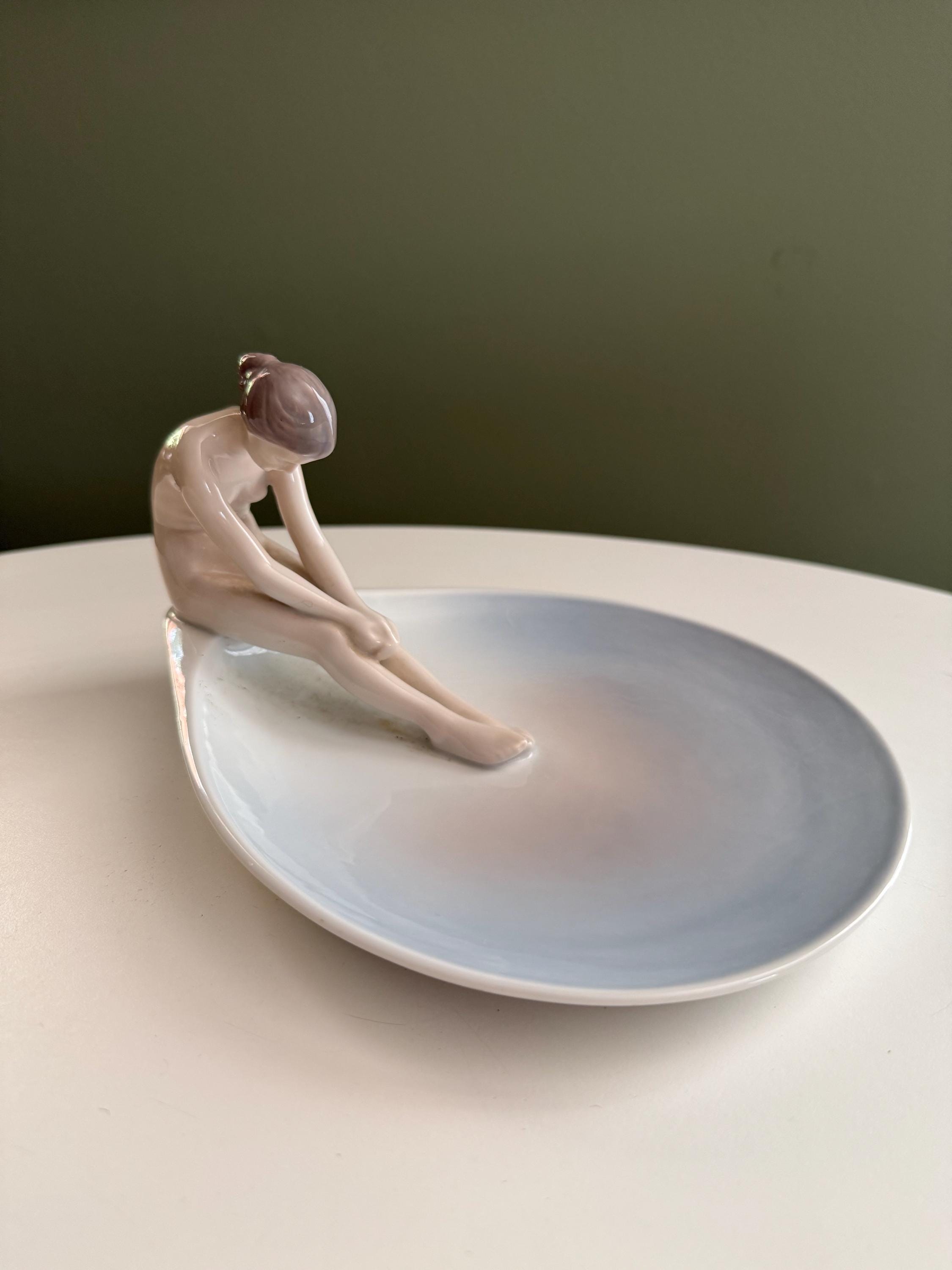 Vintage 1949 Bing & Grondahl Girl on Tray Meditation Figurine