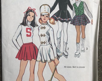 Vintage Simplicidad 5111 Niñas Majorette, Porrista, y Patinaje Traje Tamaño 7 Circa 1972