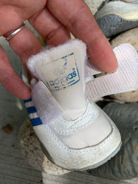 Vintage Baby Adidas Tennis Shoes Size 2 / Vintage… - image 5