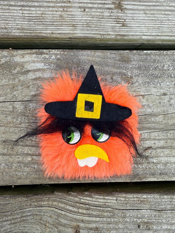 Vintage Fuzzy Chicken Witch Felt Pin Halloween